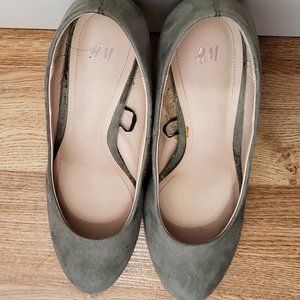 H&M high heels shoes Size 8